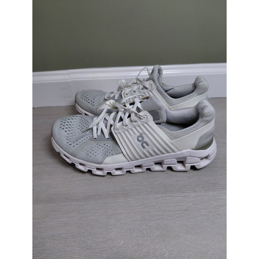 Size 10- ON Cloudswift Glacier Women's Sneakers